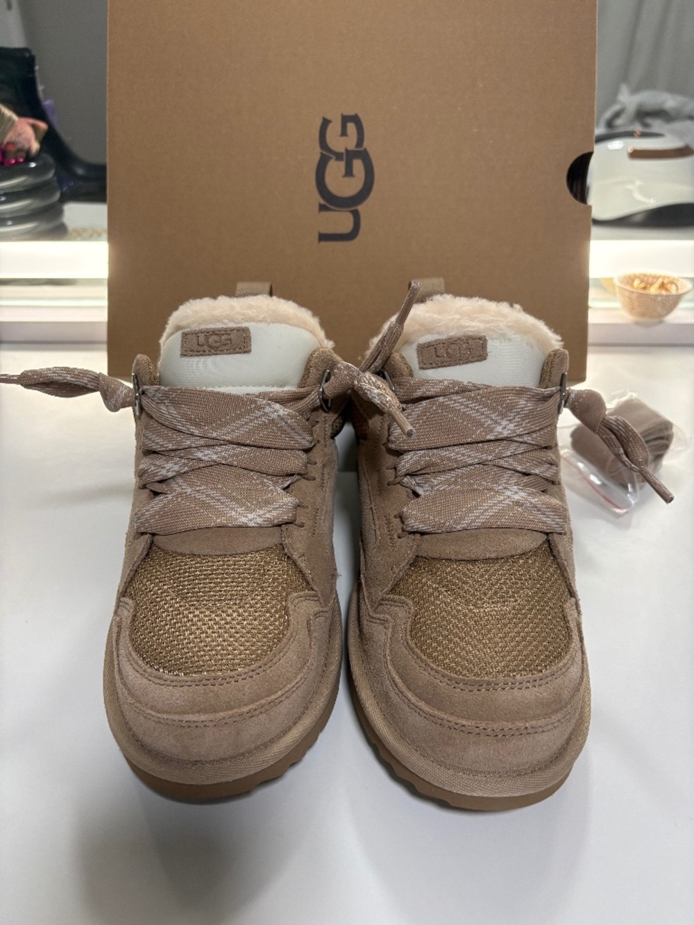 UGG Lowmels